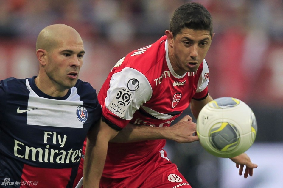 瓦朗谢纳主场击败马赛，法甲积分榜中游位置提升的简单介绍