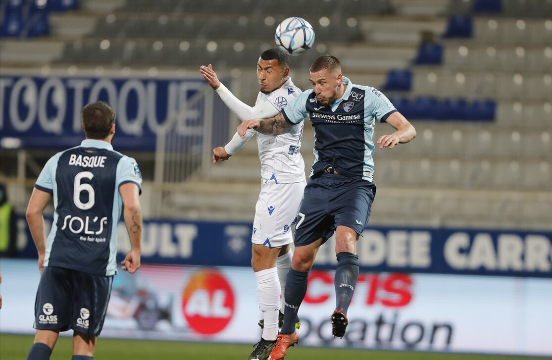 瓦朗谢纳主场击败马赛，法甲积分榜中游位置提升的简单介绍