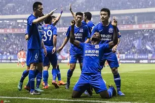 上海申花客场大胜,队员表现突出的简单介绍 上海申花客场大胜,队员表现突出的简单介绍