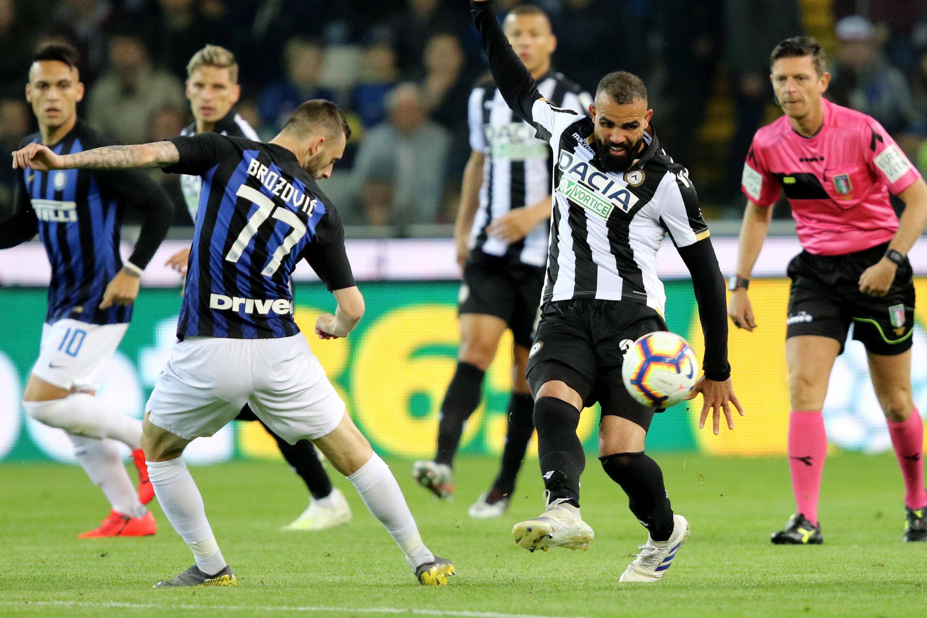 关于热那亚主场战平乌迪内斯，保持不败的信息