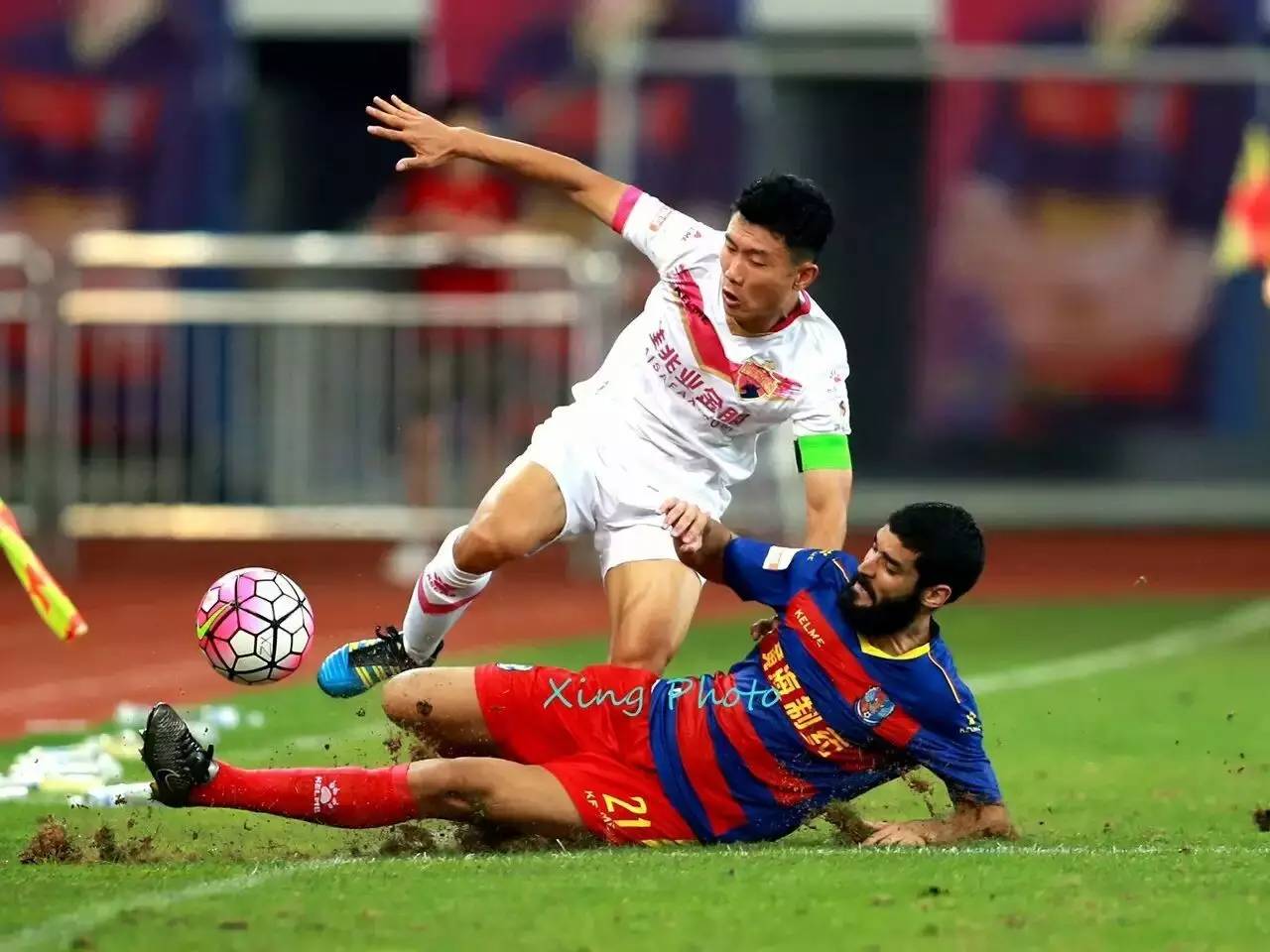 包含欧国联资格赛火热开战：强强对抗竞猜连连的词条