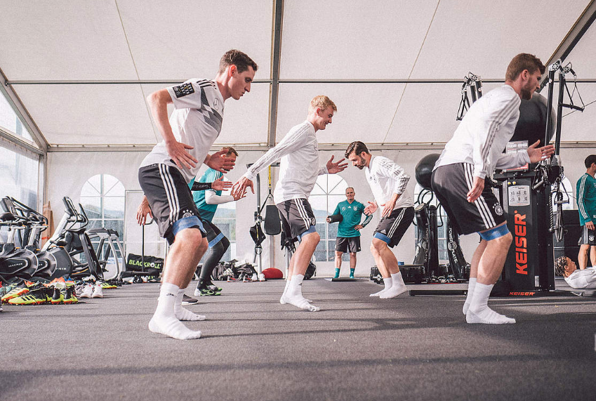 俄罗斯队晋级小组第一,备战淘汰赛是哪一集 俄罗斯队晋级小组第一,备战淘汰赛是哪一集